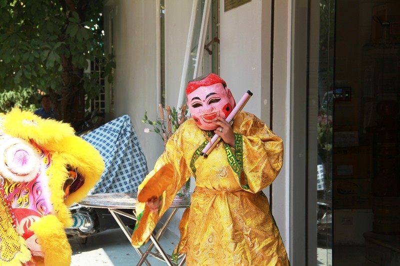 Người Sài Gòn múa lân, rồng cầu tài lộc đầu năm mới - ảnh 8
